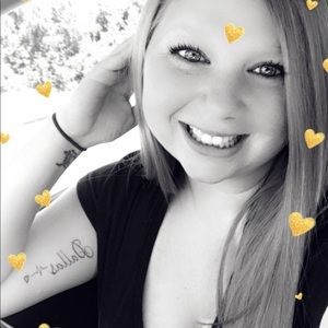 Meet your Posher, Jessica